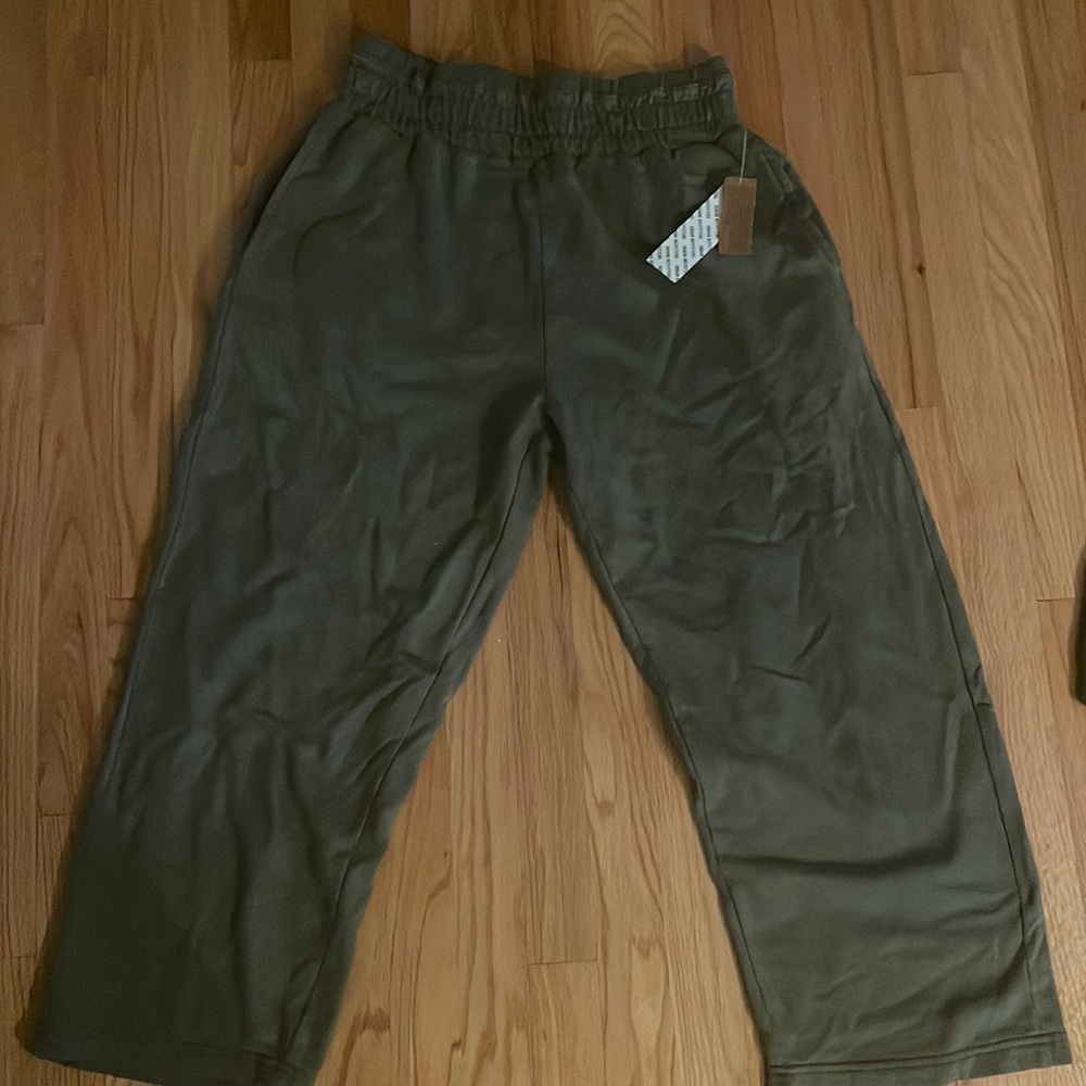 Moss green pants urban outfitters